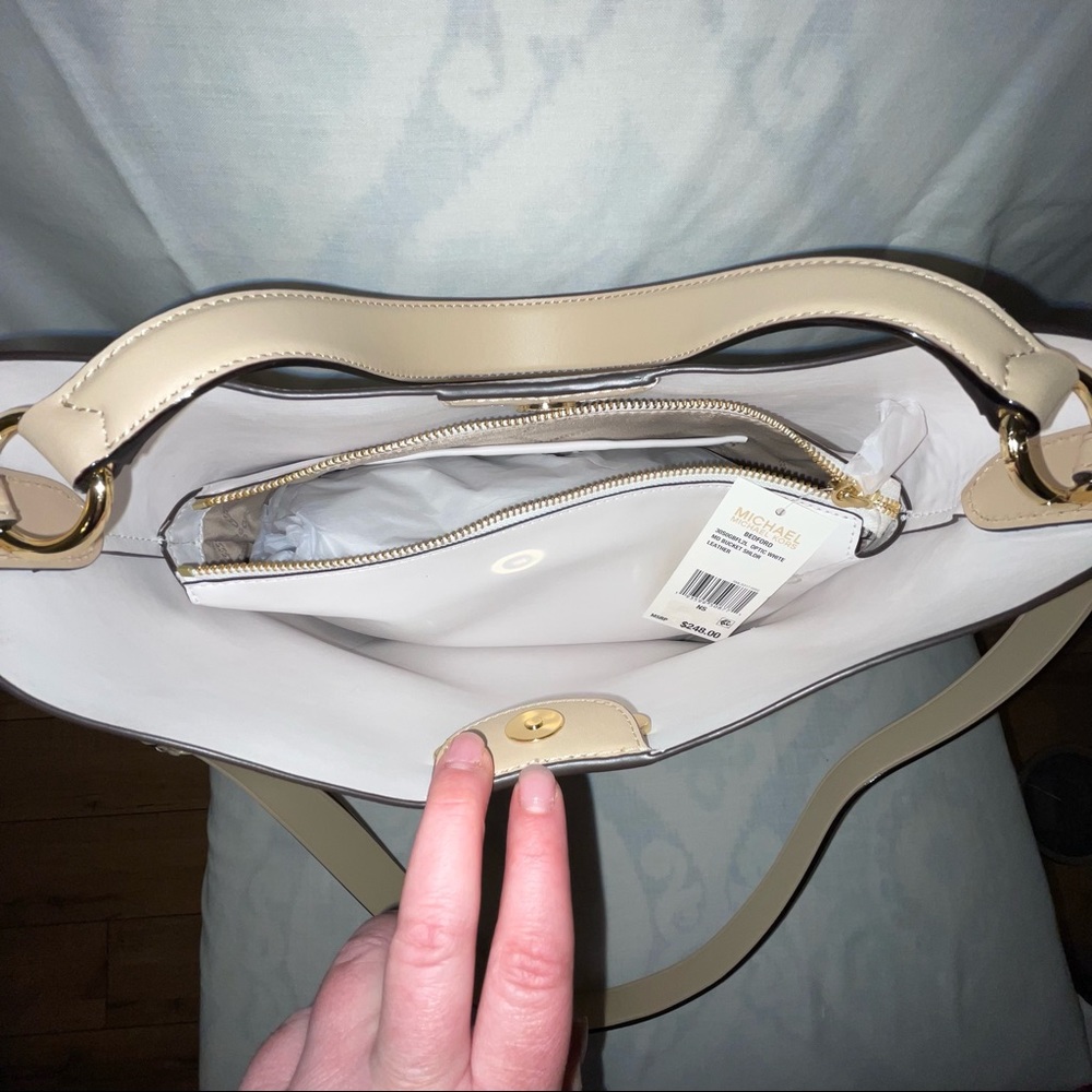 Michael Kors purse NEW - Picture 10 of 10